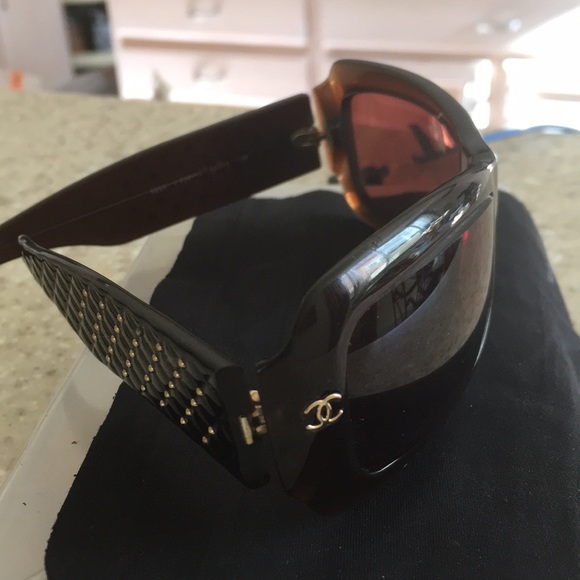 Chanel Sunglasses - Picture 2 of 8